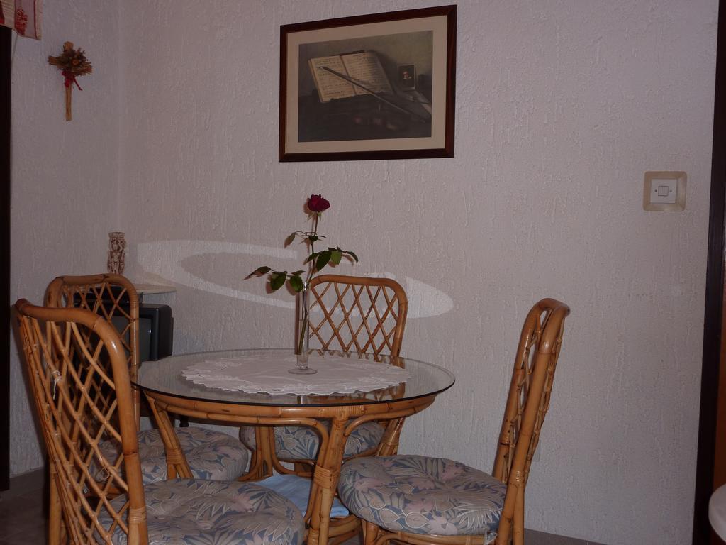 Apartment La Roza ฟุนตานา ภายนอก รูปภาพ